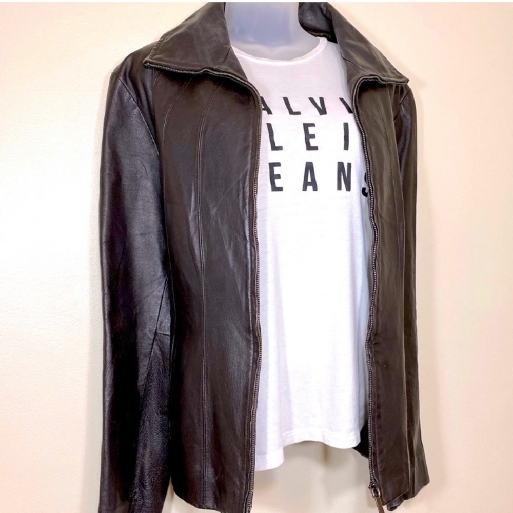 Leather jacket - Picture 4 of 5